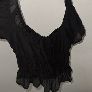 flowy nice go out top worn once puffy sleeves